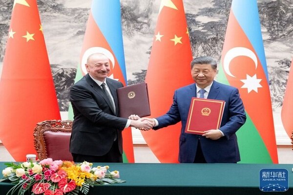 Bakü ile Pekin arasında stratejik ortaklık anlaşması imzalandı Bakü ile Pekin arasında stratejik ortaklık anlaşması imzalandı