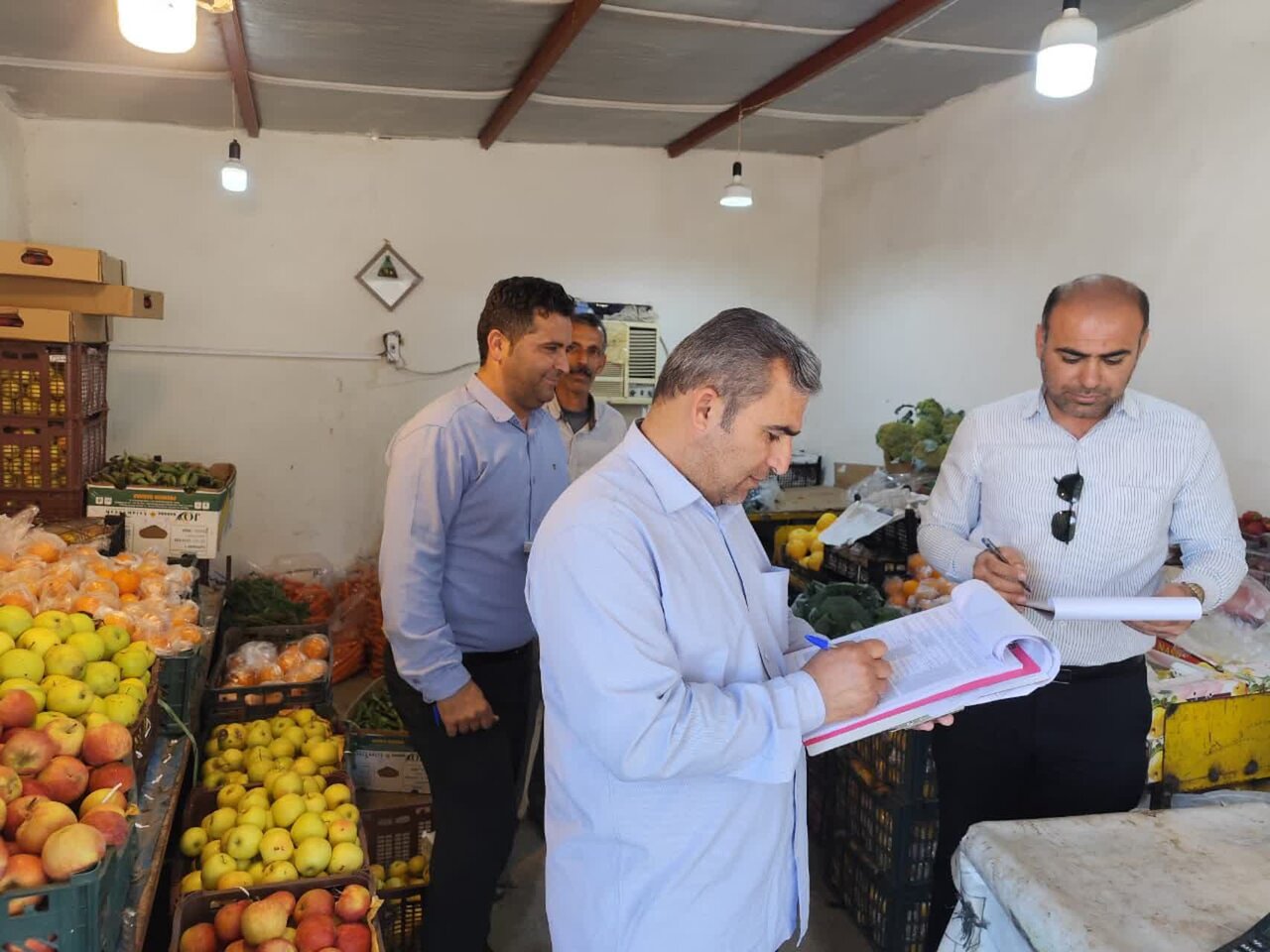 ۱۳۶ پرونده تخلف صنفی در طرح نظارتی شهرستان گناوه