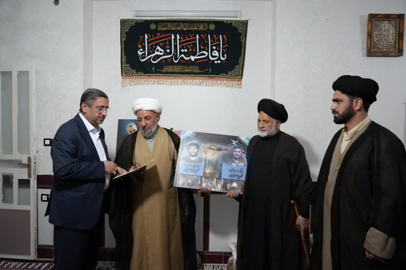 پاسداشت ایثار آزادگان و جانبازان وظیفه همگانی است