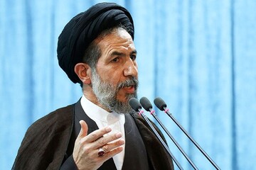 حجة الإسلام أبوترابي‌ فرد: فلسطين وغزة اليوم تحملان راية المقاومة