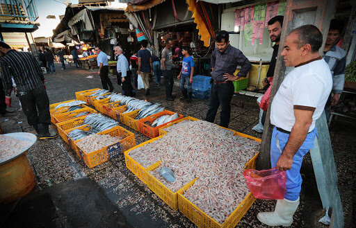 بازار دروازه کازرون شیراز در کش و قوس جابجایی