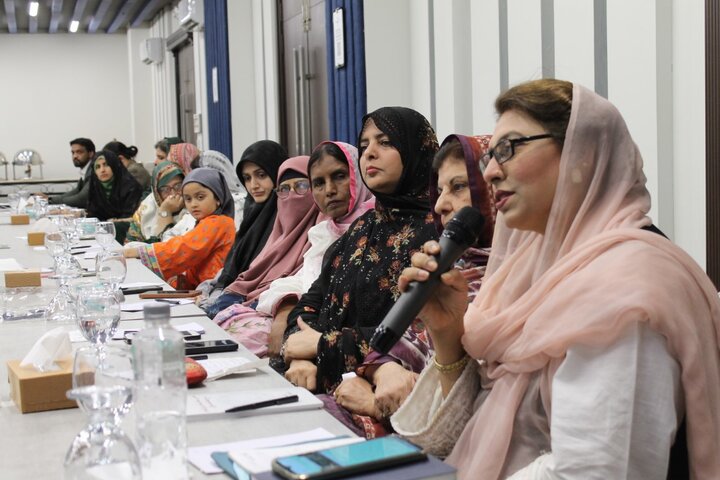 زبان فارسی را نمیتوان از تاریخ پاکستان جدا کرد