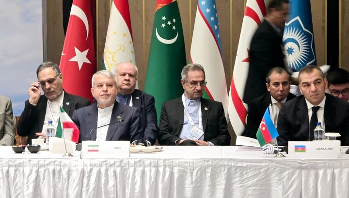 ارائه پیشنهاد لغو ویزا و ایجاد کارت بانکی مشترک برای توسعه گردشگری