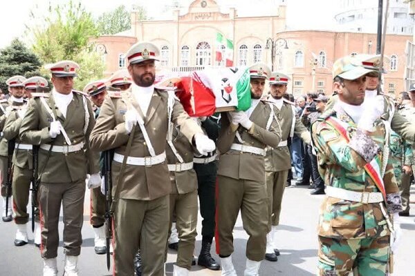 پیکر شهید یوسف طالب مرندی در ارومیه تشییع شد