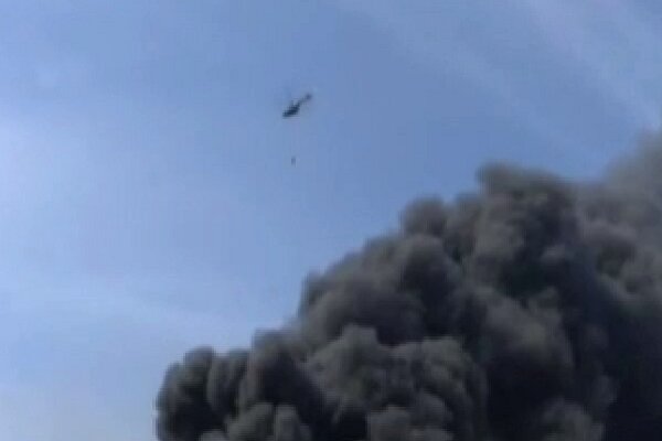 Şehit Recai Limanı’nda yangına havadan müdahale Şehit Recai Limanı’nda yangına havadan müdahale