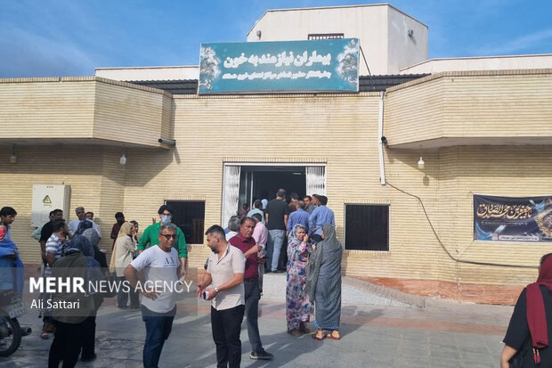 حضور مردم بندرعباس در مرکز انتقال خون