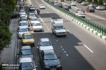 بازار خودرو در انحصار کامل؛ واردات متوقف، عرضه داخلی معلق