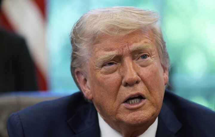 Trump demands free passage through Panama, Suez Canals for US