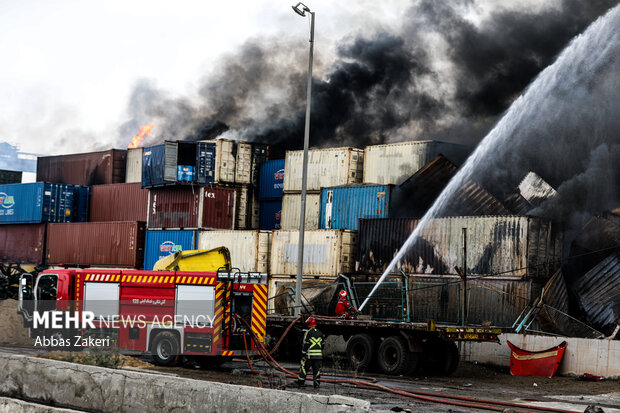 İran: Bender Abbas’taki patlama askeri kaynaklı değil İran: Bender Abbas’taki patlama askeri kaynaklı değil