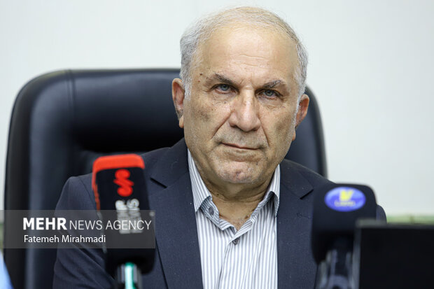 برخی اساتید جوان به خاطر مشکل مسکن از کار با دانشگاه منصرف میشوند