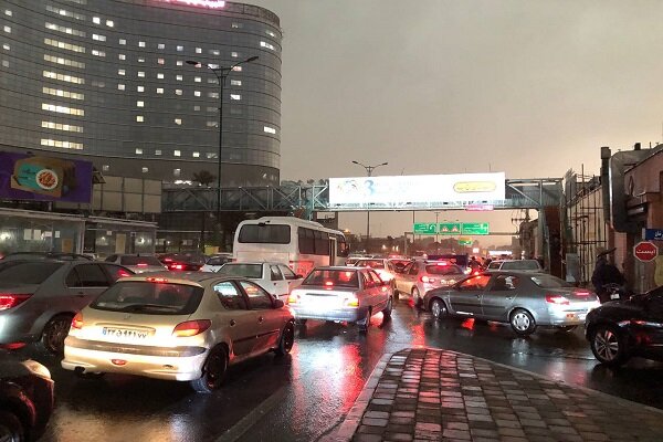 وقوع توفان شدید در تهران+ فیلم وقوع توفان شدید در تهران+ فیلم