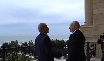 VIDEO: Pezeshkian, Aliyev friendly talks in Zuğulba Palace