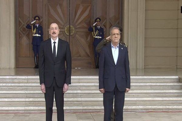 Pezeshkian officially welcomed by Aliyev in Baku(+VIDEO)