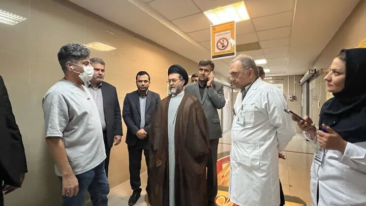 عیادت رئیس کل دادگستری فارس از مصدومین حادثه بندرعباس