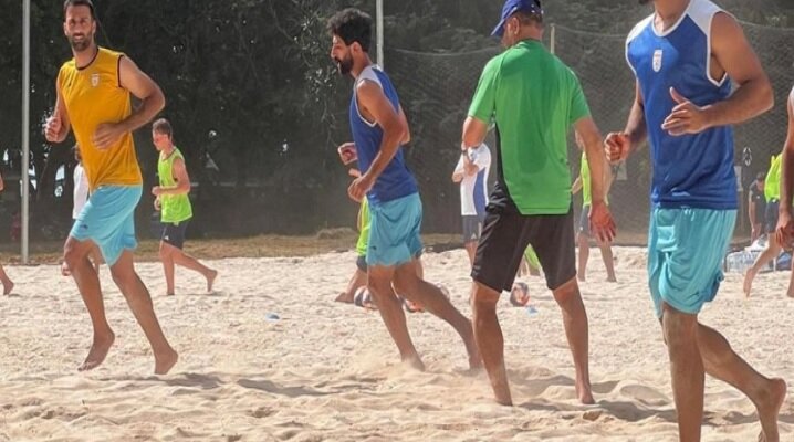 Iran beach soccer team defeat Italy 5-3 in friendly