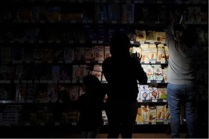 خاموشیها اصفهان را زمینگیر کرد