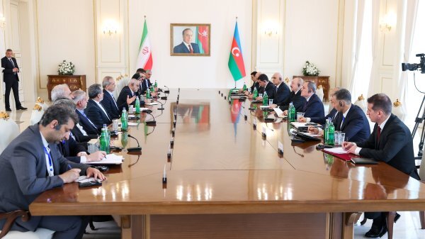 ئێران و ئازەربایجان لە سەروبەندی وەرزێکی نوێ
