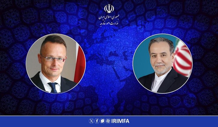 وزيرا خارجية بولندا وهنغاريا يعزيان بضحايا انفجار ميناء الشهيد رجائي