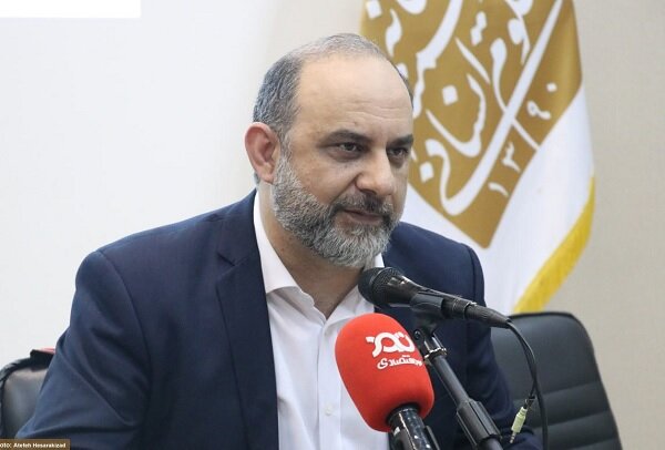 سوال باستان شناسان از عدم برخورد قاطع با پوآرو و همدستانش