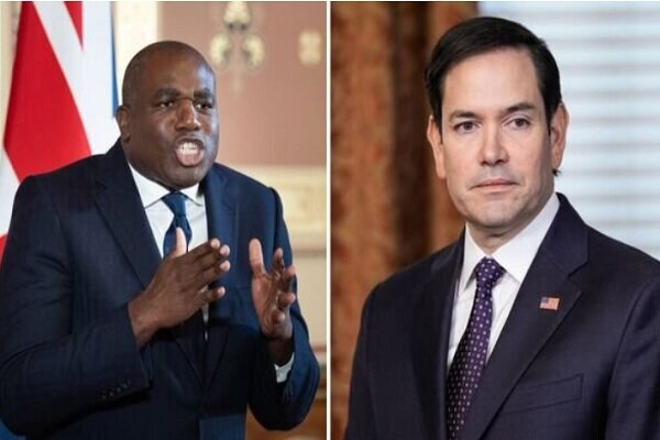 ABD ve İngiltere dışişleri bakanları İran'ı görüştü ABD ve İngiltere dışişleri bakanları İran'ı görüştü