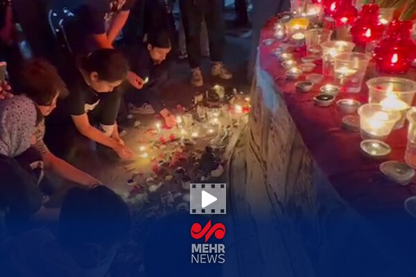 کودکان هرمزگانی در سوگ جانباختگان بندر شهید رجایی