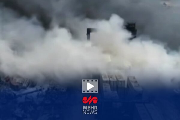 تصاویر هوایی از روز چهارم حادثه انفجار در بندر شهید رجایی