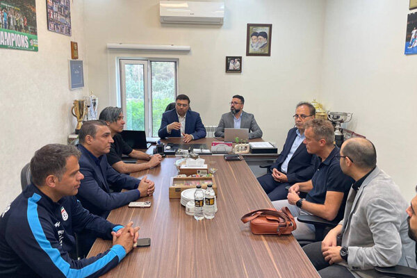 مربی اسپانیایی تیم ملی: انگیزه زیادی دارم که به فوتسال ایران کمک کنم