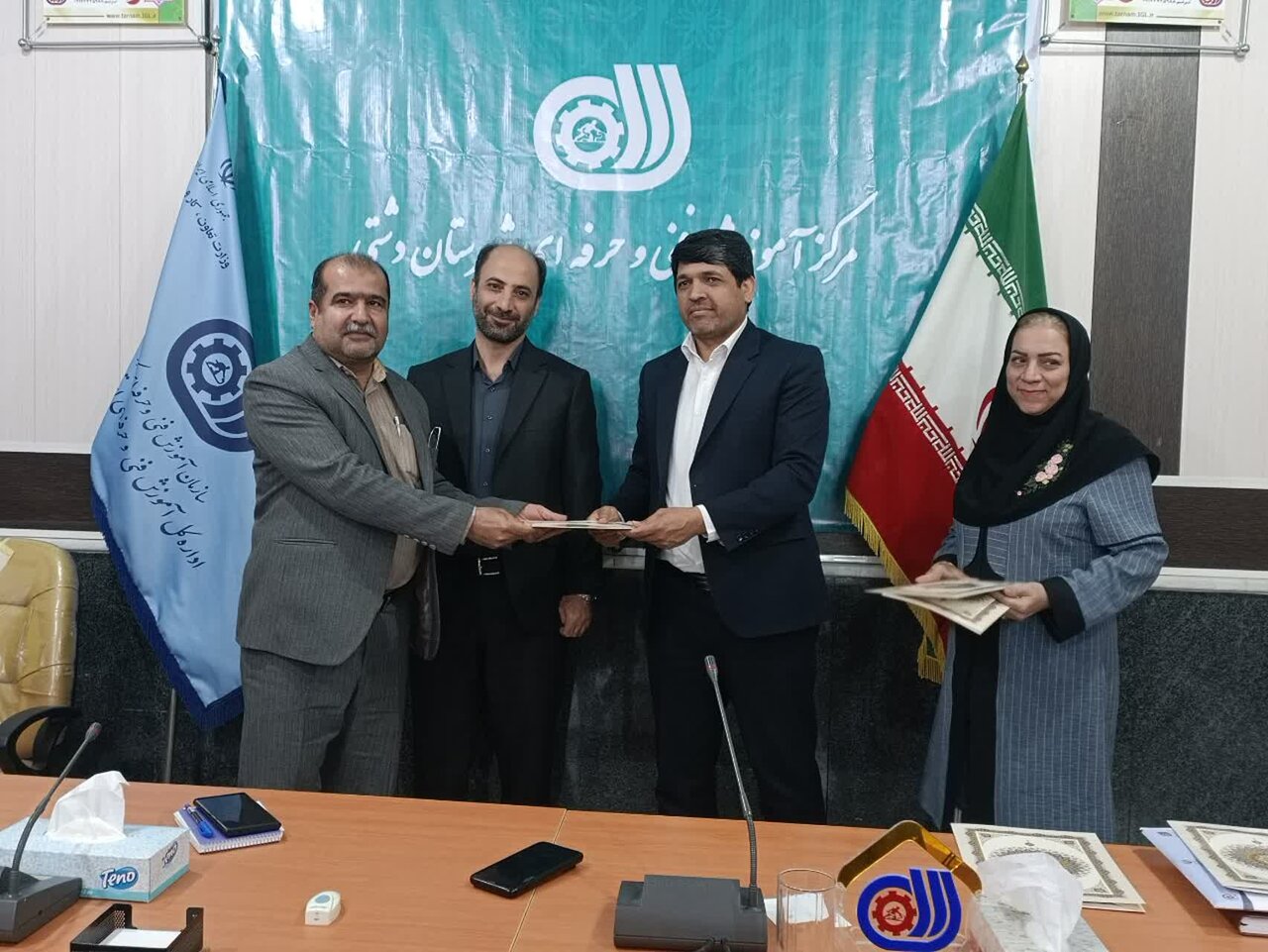 سرمایه انسانی  رکن اصلی سازمانها است