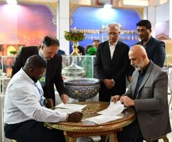 إيران وزيمبابوي توقعان مذكرة تفاهم للتعاون التجاري على هامش معرض ايران اكسبو 2025