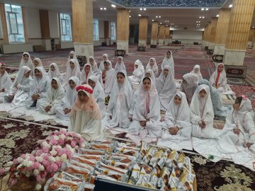 آسمانی‌ترین عهد؛جشن تکلیف دختران سنندجی به مناسبت میلاد بانوی کرامت