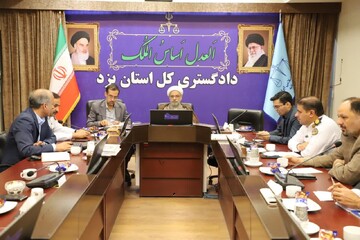 بیمه ها وظایف خود را به دوش مردم نگذارند