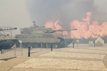 Israeli regime deploys army to control fire near holy Quds