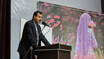 دختران آینده‌سازان ایران اسلامی هستند