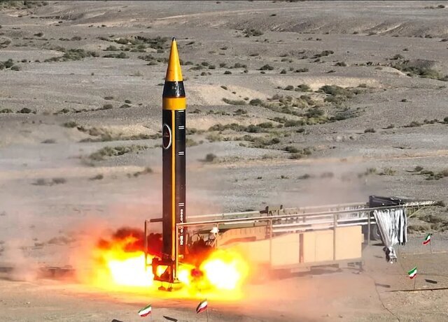 تقارير عبرية: إيران تمتلك 2000 صاروخ باليستي يمكنها الوصول إلى إسرائيل