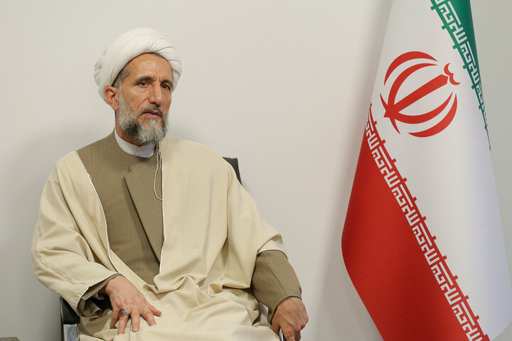 امام جمعه قزوین: بزرگداشت مفاخر علمی گامی در مسیر خودشناسی ملی است