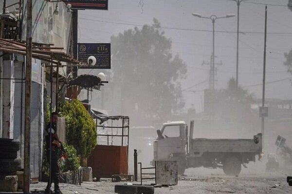 بالفيديو.. اشتباكات عنيفة بين مجموعات درزية وعناصر من الجولاني في سوريا