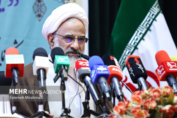 حجت الاسلام عبدالله حاجی صادقی نماینده ولی فقیه در سپاه در همایش سراسری حفظ انسجام