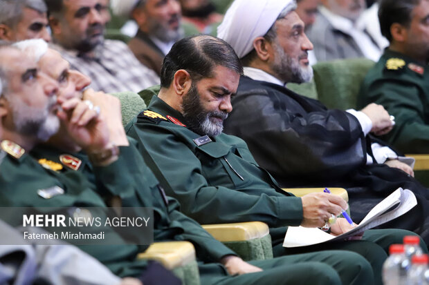 سردار حسین معروفی معاون هماهنگکننده سازمان بسیج مستضعفین در همایش سراسری حفظ انسجام