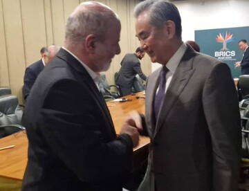 دیدار وزیر خارجه چین با  احمدیان