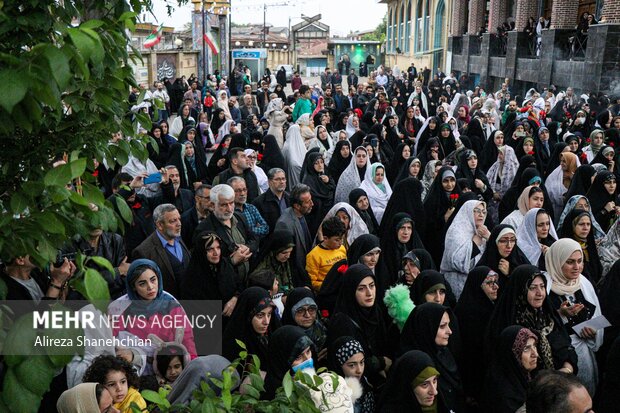 استقبال از کاروان خادمین حرم مطهر رضوی در رشت