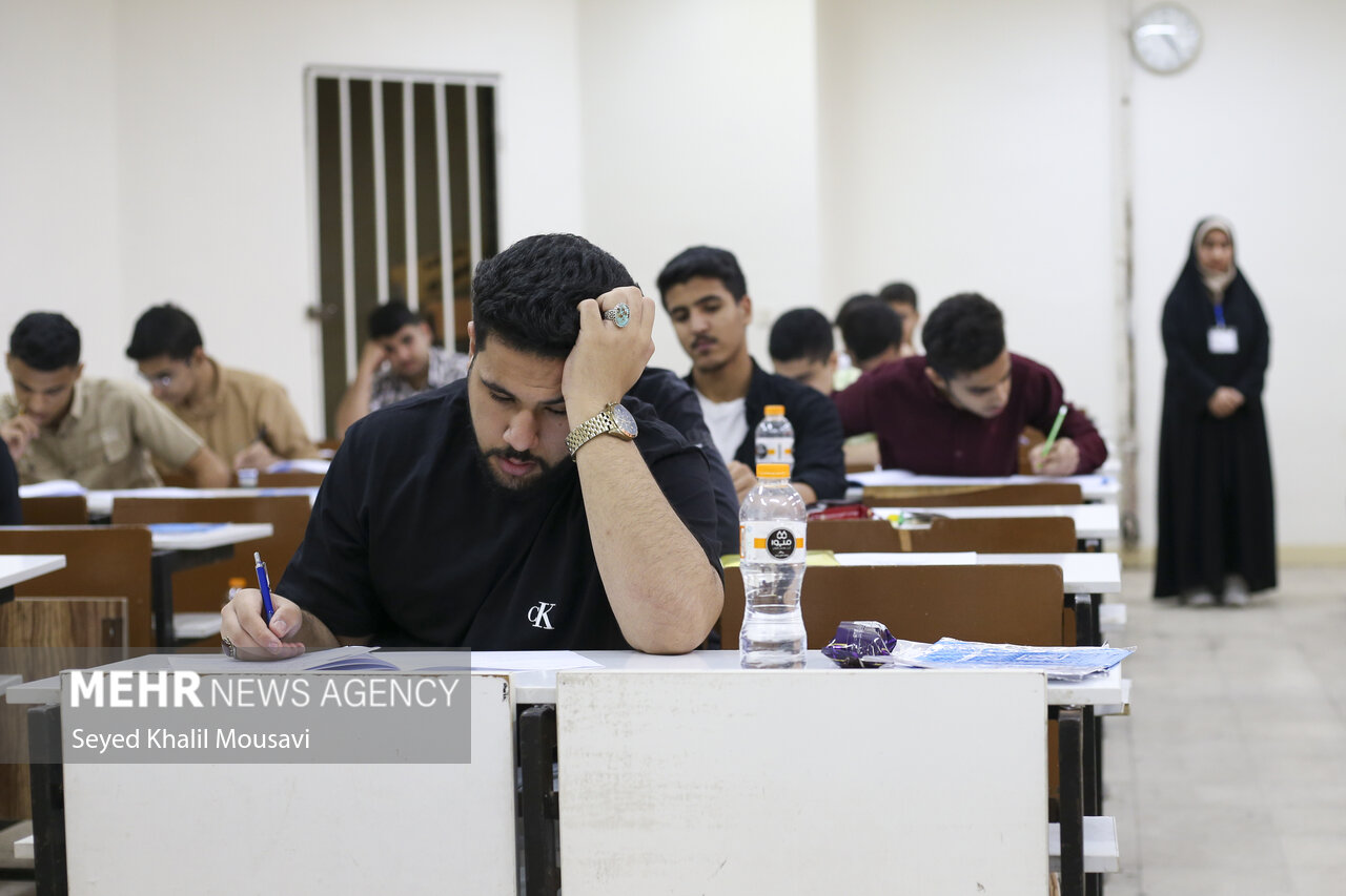 دفترچه سوالات گروه‌های «هنر و زبان» نوبت اول کنکور ۱۴۰۴ منتشر شد