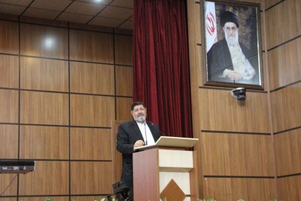 كارگران،حيدري،آزاد،دماوند،قشر،شغلي،تأكيد،مراكز