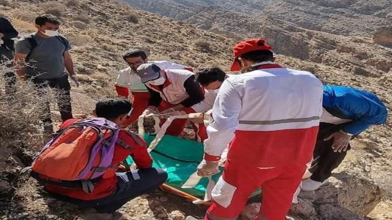 جان،بهاري،گياهان،سقوط،مرد،اشنويه،كهنسال