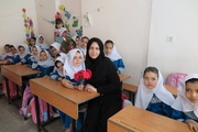 معلمی هنر است یا حرفه؛ معنای جدیدی که انقلاب اسلامی به معلمی بخشید