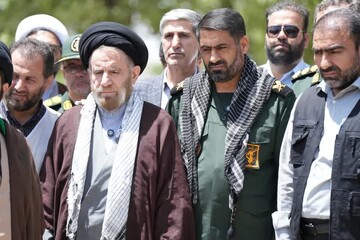 هر ماه یک بیمارستان صحرایی در مناطق محروم و عشایری لرستان برپا می‌شود