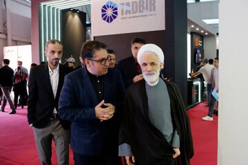 بازدید معاون حقوقی رئیس‌جمهور از ایران اکسپو ۲۰۲۵