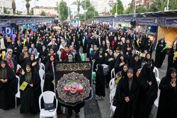 People in Rasht hold pro-Palestine rally