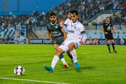 تساوی پرهیجان ذوب‌آهن و ملوان در روز درخشش گلرها