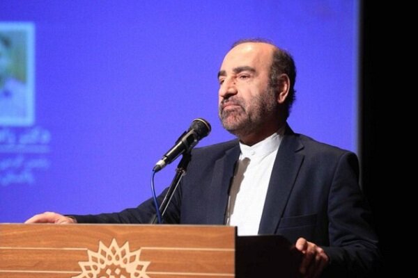 اقبال لاهوری گویی مولوی روزگار ماست؛ ایرانی‌ترین غیرایرانی