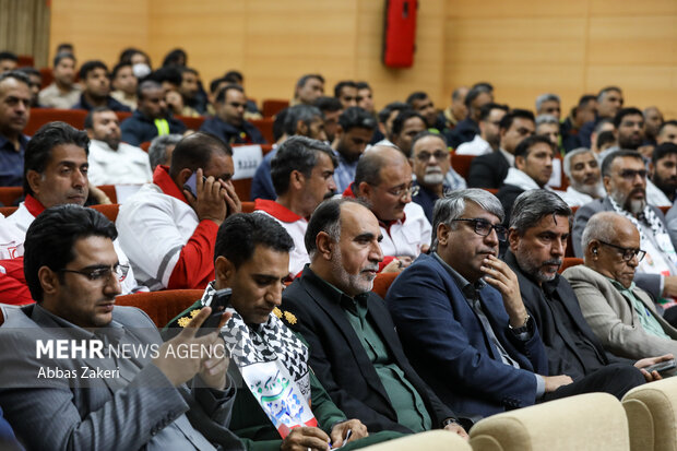 گرامیداشت روز کارگر و یادبود جانباختگان حادثه بندر شهید رجایی